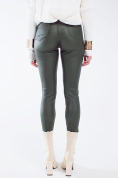 Introducing our Olive Green Leatherette Super Skinny Pants - a sophisticated and stylish choice for fashion-forward individuals looking to make a statement this autumn and winter. Sleek Faux Leather Effect: Crafted with a coated finish, these pants offer the edgy look of leather while being lightweight and comfortable, thanks to their 78% Viscose, 20% Polyester, and 2% Elastane composition. Flattering Super Skinny Fit: Designed to hug your curves in all the right places, these pants feature a su Flowy Blouse, Edgy Look, Chunky Sweater, Fall Wardrobe, Olive Green, Fashion Forward, Full Length, Faux Leather, High Waisted