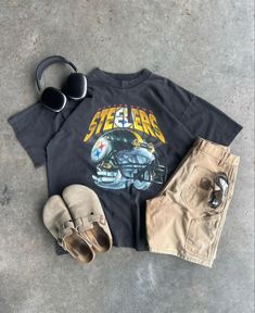 Comfy Fits Men, Fashion Outfits Guys, Men’s Outfit Inspiration, Good Outfits For Guys, Mens Jean Shorts Outfits, Dad Outfits Casual For Men, Outfits Inspiration Men, Vintage T Shirt Outfit, Street Styles Outfit