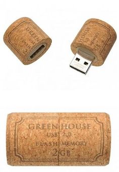 two cork usbs are connected to each other