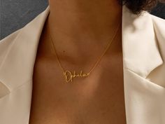 ✨ Elevate Your Style with this Custom Name Necklace, featuring a beautiful cursive letter pendant made from durable stainless steel. Designed for women, this trendy necklace is perfect for expressing your individuality with a personalized touch. Available in silver, gold, and rose gold, it suits any outfit and occasion, whether it's a birthday, wedding, party, or anniversary. 💖 Features: Material: High-quality Stainless Steel Color Options: Silver, Gold, Rose Gold Necklace Type: Pendant Necklac Elegant Stainless Steel Custom Name Necklace, Trendy Personalized Name Necklace, Trendy Customized Name Necklace, Everyday Name Necklace, Signature Name Necklace As Gift, Signature Style Name Necklace As A Gift, Collar Chain, Cursive Letters, Trendy Necklace