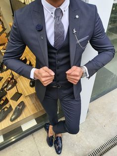 Flower Pocket, Suit Clothes, Suit Combinations, Clothes Jacket, Pants Gift, Designer Suits For Men, Navy Blue Suit