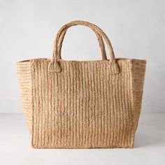 Madagascar Packable Raffia Tote Bag - Hudson Grace Hudson Grace, Raffia Tote Bag, Market Tote Bag, Market Tote, Bag Light, Farmer's Market, Spring 2024, Personal Shopper, Madagascar