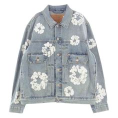 New! With Label Still On, Unworn - Sold Out Limited Edition Jacket Size Xl.Denim Tears All Over Wreath Light Wash Jacket Unisex! - True Xl Size, Cool Baggier Fit On Women Trucker Jacket Men, Vintage Denim Vest, Levis Jean Jacket, Demin Jacket, Denim Tears, Mens Sherpa, Torn Jeans, Jean Jacket Men, Denim Ideas