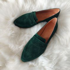 "DESCRIPTION Women's elegant and simple green suede loafers are highly comfy, feather-light, fashionable, and functional. Slip-on casual shoes in a retro design that are ideal for this season. These shoes are handcrafted in Greece from soft green suede leather with a pointed toe. The supple leather lining embraces your feet and instantly adapts to them. All-day comfort is ensured by the lightweight sole and cushioned insole. Stylish moccasin shoes provide optimal comfort, chicness in style, and Green Pointed Toe Casual Loafers, Green Casual Flat Heel Moccasins, Green Slip-on Moccasins With Flat Heel, Green Leather Flat Loafers, Green Round Toe Loafers For Fall, Green Slip-on Moccasins With Leather Sole, Green Leather Sole Slip-on Moccasins, Green Slip-on Loafers With Round Toe, Green Leather Low Heel Flats