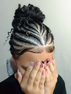 Pinterest Hairstyles Braids, Beachy Hairstyles Braids, Corn Rows White Women, Cornrows With Edges, Braid Styles Natural Hair, Stitch Braids Designs, Braids On Top Of Head, Half And Half Braids, Half Head Braids