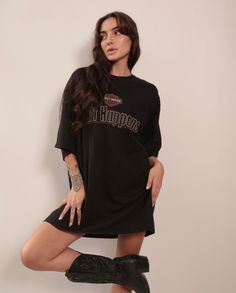 Vintage black oversized Harley Davidson Tee "Shift Happens" 100% Cotton Size 2XL Black Batwing Sleeve Tops For Loungewear, Black Crew Neck Top For Loungewear, Relaxed Fit Drop Shoulder T-shirt For Fall, Oversized Tops For Fall Streetwear, Fall Relaxed Fit Drop Shoulder T-shirt, Black Drop Shoulder Top With Graphic Print, Black Drop Shoulder Top With Letter Print, Black Drop Shoulder Tops For Loungewear, Oversized Crew Neck T-shirt For Fall