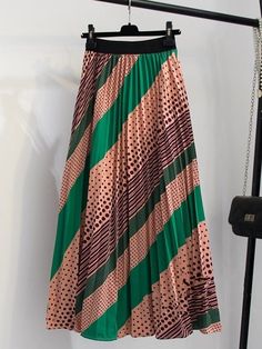 Cap Point green / One Size Multicolor Pleated Maxi Skirt Green A-line Spring Bottoms, Green A-line Bottoms For Spring, Green Fitted Printed Skirt, Fitted Green Printed Skirt, Green Non-stretch Pleated Skirt, Green Pleated Non-stretch Skirt, Non-stretch Green Pleated Skirt, Green Pleated Skirted Bottoms, Green A-line Lined Skirt