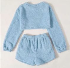 Solid Crop Top, Crop Top Shorts, Shein Brasil, Best Pajamas, Girls Fleece, Cute Pajamas, Crop Top And Shorts, Mint Blue