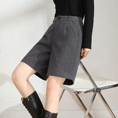 Tavimart women Woolen shorts autumn winter oversized high waist straight leg thicken casual pants medium pants wool wide leg trousers Style Wide Leg Pants, Black Wide Leg Trousers, Custom Made Clothing, Type Of Pants, Women Pants Casual, Womens Fall, Wide Leg Trousers, Casual Pants, Wide Leg Pants