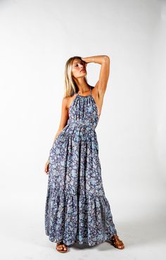 Beautiful maxi dress in floral print. Adjustble halter neck, where it as you want! Beautiful, rich, shiny , silky, soft and flowy fabric. Available in two colors - Blue/Pink. Available in two sizes - S/M, M/L. Model wearing size S/M. Dress Braidsmaid, Boho Fits, Bohemian Summer Dresses, Marine Uniform, Flowy Fabric, Beautiful Maxi Dresses, Dress Maternity, Boho Floral Dress, Dress Halter