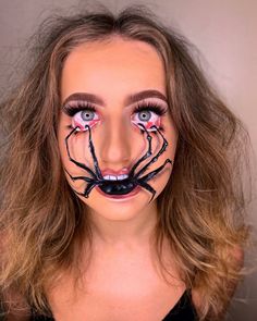 Ig : @chloeerobertsmu Makeup Steps, Business Email, Eye Makeup Steps, Art Makeup, Creative Eye Makeup, Creative Makeup Looks, Creative Eye, Halloween Make Up