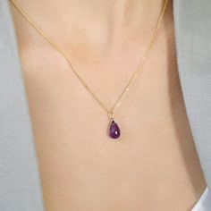 "A dainty Genuine Amethyst drop necklace made to highlight your beauty. Wonderful as a February birthday gift, as a gift for a wife on 6th or 17th-anniversary, gift for mom, bridesmaids or just yourself. Matching earrings: https://etsy.me/3thCpwM M A T E R I A L S: * natural purple amethyst * 14k Gold Filled / 14k Rose Gold Filled / Sterling Silver * spring ring clasp closure * personalized disc with BB letters on the chain end or ->Your initials * comes in our beautiful branded gift box alon Affordable Dainty Purple Jewelry, Amethyst Jewelry Necklace Simple, Purple Gold Jewelry, Purple Necklace Aesthetic, Amethyst Jewelry Necklace, Purple Stone Necklace, Necklace With Stone, Purple Pendant Necklace, 17th Anniversary