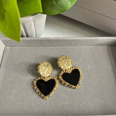 Heart Drop Statement Earrings New Comes With Package Black Earrings For Valentine's Day, Trendy Black Clip-on Earrings As Gift, Black Heart Drop Earrings For Gift, Black Heart-shaped Drop Earrings For Gift, Black Heart Drop Earrings For Party, Black Heart Charm Earrings For Valentine's Day, Black Metal Heart Earrings For Party, Black Heart Earrings For Parties, Black Drop Earrings For Valentine's Day