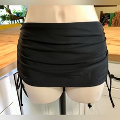 Coastal Blue Black Swim Skirt With Drawstring Sides. New With Tags. Purchased At A Boutique In Ft.Lauderdale. Unfortunately, They Don’t Fit. Paid $48 Size Medium (Run A Little Big) Waist Measures: 32”, Stretches To 36”. Tie Swimsuit, Ft Lauderdale, Coastal Blue, Swim Skirt, Womens Swim, Blue Black, Swimming, Size Medium, Boutique