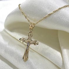 14K Two Tone Gold Jesus Crucifix Cross Pendant with 1.2mm Singapore Chain Chain Necklace, Religious Pendant, gift idea for Women/Men ✅ PENDANT SPECIFICATIONS:  ➤ Height: 0.98 in. (25 MM)  ➤ Width: 0.63 in. (16 MM)  ➤ Average Weight: 0.95 gr. ✅ CHAIN SPECIFICATIONS:  ➤ Width: 1.2 MM  ➤ Clasp Type: Spring Ring  ➤ Fits Into Bale : 2.5 ➤ Length: 16 inches   Avg Weight: 1.04 ➤ Length: 18 inches   Avg Weight: 1.12 ➤ Length: 20 inches   Avg Weight: 1.26 ➤ Length: 22 inches   Avg Weight: 1.35 ➤ Length: Gold Cross Chain For Men, Figaro Chain Crucifix Necklace As Gift, Crucifix Figaro Chain Necklace As Gift, Silver Cross Necklace With Figaro Chain As Gift, Figaro Chain Cross Pendant Necklace For Gift, Figaro Chain Cross Necklace As Gift, Crucifix Cross Necklace With Curb Chain As Gift, Crucifix Cross Necklace With Curb Chain For Gifts, Figaro Chain Cross Jewelry Gift