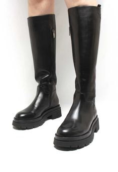 Tall Leather Boot with zipper, made in Soft Genuine Leather Off White and BlackRound ToeExtra Light Rubber SoleHeel Height: 3 cmMade in Italy Fearrington Village, Leather Long Boots, Long Leather Boots, Heirloom Gifts, Tall Leather Boots, Autumn 2024, Shoes Flats Sandals, Wallet Organization, Experience Gifts