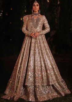 Clothes Pakistani, Lilac Lehenga, Bridal Clothes, Jacket Lehenga, India Style, Pakistani Style, Zari Embroidery