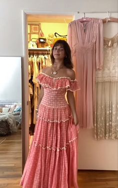 Formal Birthday Party, Long Evening Gowns, Dress Rental, Evening Gowns Formal, Chest Pad, Fancy Dresses, Dream Dress, Cute Pink