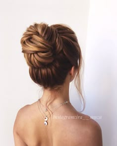 Bride Hairstyles Updo, Undercut Hair Designs, Cute Bun Hairstyles, Wedding Hair Up, Ponytail Hairstyles Easy, Bridal Hair Buns, Tutorial Ideas, Bow Hairstyle, Trendy Hairstyle