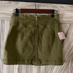 Free People Mini Skirt. Khaki W Gold Zipper. Khaki Mini Skirt, Buckle Skirt, Vegan Leather Skirt, Cream Skirt, Gold Skirt, Velvet Mini Skirt, Faux Leather Mini Skirt, Black Denim Skirt, Free People Skirt