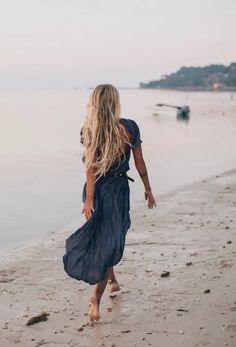 Best Outfit Ideas for Bali - Wayfaring Humans Benefits Of Grounding, Walking For Health, Vacation Outfits Women, Womens Health Care, Sheer Chiffon