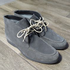 Modern Fiction Gray Suede Chukka Ankle Lace Boot Shoes. New Without Box Men's Us 8 Gray Winter Boots With Rubber Sole, Gray Leather Slip-on Boots, Casual Gray Ankle-high Boots, Gray Boots With Leather Sole And Round Toe, Gray Rubber Sole Boots For Fall, Gray Leather-sole Boots For Fall, Gray Boots With Rubber Sole For Fall, Casual Gray Suede Boots, Gray Leather Ankle-high Sneakers