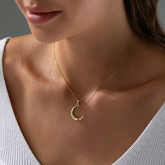 Looking for a special gift for your wife, girlfriend, or mother? Check out this beautiful crescent necklace! It's made of 925k sterling silver, and it comes with a birthstone and a diamond. It's a perfect gift for everyday or for special occasions like Christmas. The high quality 925 sterling silver, 14k gold plating, 14k rose gold plating, 14k solid gold, and 18k solid gold make this necklace a stunning and unique piece of jewelry. Get yours today! Features * Made to Order * Material Options: H Crescent Moon Charm Necklace For Anniversary, Anniversary Crescent Moon Charm Necklace, Moon Shaped Birthstone Necklace For Anniversary, Moon-shaped Birthstone Necklace For Anniversary, Crescent Birthstone Necklace For Gift, Crescent Birthstone Necklace Gift, Personalized Crescent Necklace For Gift, Christmas Gifts Ideas, Crescent Necklace