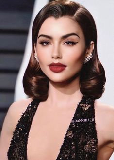 Hollywood Glam Hair, Old Hollywood Hair, Vintage Hairstyle, Prom Makeup Looks, Tutorial Ideas, Trendy Hairstyle, Braut Make-up, Hairstyle Tutorial