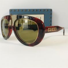 Gucci Eyewear Tortoiseshell Pilot-Frame Sunglasses Tortoiseshell Pilot-Frame Sunglasses From Gucci Eyewear Featuring Tortoiseshell Effect, Logo Plaque At The Arm, Pilot Frame, Tinted Lenses, Straight Arms, Curved Tips And Havana Brown. These Glasses Come With A Protective Case.. Made In Italy Composition Acetate 100%, Acrylic 100% Product Measurements Arm Length 14 Cm Bridge Width 2.1 Cm Lens Diameter 5.4 Cm Total Width 15.5 Cm Funny Glasses Pictures, Retro Aviator Sunglasses, Nail Design Glitter, Trendy Eyewear, Funny Glasses, Stylish Eyeglasses, Chic Sunglasses, Denim On Denim, Fashion Eye Glasses