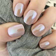 Iridescent seashell nails Nail Colors Winter, Colorful Nail Designs, Nagel Inspo, Manicure Y Pedicure, Bridal Nails, Fancy Nails, Manicure E Pedicure, Chrome Nails, Nail Polish Colors