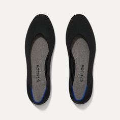 A classic with an edge, our square-toed flat in black features a rounded vamp and exceptional comfort for style that looks good from every angle. Plus, its knit from plastic bottles. Rothys Shoes, Clog Boots, Rounded Square, Sneaker Slippers, Black Shoes Women, Vacation Style, The Square, Slipper Boots, Mens Slippers