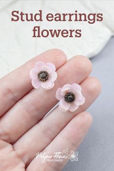 Mini stud earrings with light pink anemone flowers. Suitable for every day. #Everydayearrings #Botanicalearrings #aestheticearrings Delicate Pink Birth Flower Earrings, Delicate Pink Earrings With Handmade Flowers, Delicate Handmade Pink Flower Earrings, Delicate Pink Handmade Flower Earrings, Pink Cute Earrings With Handmade Flowers, Cute Pink Flower Earrings With Handmade Flowers, Cute Pink Handmade Flower Earrings, Feminine Pink 3d Flower Earrings, Pink Birth Flower Shaped Earrings