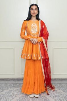 Shop for Sheetal Batra Orange Silk Chanderi Peplum Kurta Set for Women Online at Aza Fashions Gharara Pants, Gota Embroidery, Indian Look, Casual Indian Fashion, Long Kaftan, Gathered Sleeves, Organza Dupatta, Embroidered Neckline, Indian Fashion Designers