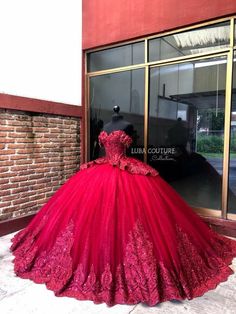 Luxury Red Gown For Quinceanera, Burgundy 15 Dresses, Red Quince Dresses With Hood, Quinceñera Dresses Red