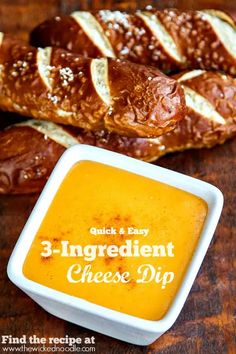 pretzel rolls with cheese dip Pretzel Cheese Dip, Pretzel Cheese, Pretzel Rolls, Cheese Dip Recipes, Football Party Food, Pretzels Recipe, Superbowl Snacks, Cheese Dip