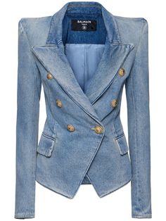 Front button closure. Two front flap pockets. Model is wearing a size36 Classic Denim Blazer With Buttons, Denim Blazer For Formal Fall Occasions, Denim Blazer For Formal Occasions In Fall, Formal Denim Blazer For Fall, Winter Denim Blazer With Buttons, Fitted Denim Blazer With Buttons, Denim Outerwear With Notch Lapel And Button Closure, Denim Notch Lapel Outerwear With Button Closure, Double-breasted Denim Outerwear With Button Closure