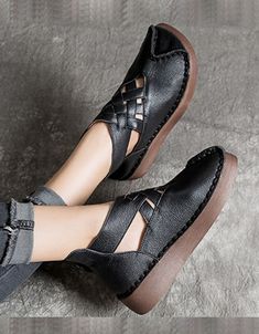 Features: Gender: Women Main Material: Cowhide Heel Type: Thick Upper : Cow Leather Heel Height: Low (1-3 cm) Season: Fall/ Spring/summer Closure Type: Velcro Color: Brown, Black Size:35-40 Click:Shoes size Chart Size Length Cm Inch 35 22.50 8.86'' 36 23.00 9.06'' 37 23.50 9.25'' 38 24.00 9.45'' 39 24.50 9.65'' 40 25.00 9.84'' Bohemian Round Toe Flats For Spring, Bohemian Spring Flats With Round Toe, Spring Bohemian Flats With Round Toe, Bohemian Leather Flats With Closed Toe, Bohemian Leather Closed Toe Flats, Bohemian Leather Slip-on Flats, Bohemian Style Leather Slip-on Flats, Black Closed Toe Flats For Beach, Black Flats With Stitched Sole