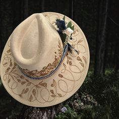 Burned Wide Brim Hat in Antique Beige. Burned freehand using Pyrography Techniques. Each Hat burned is a One of a Kind! Hats are adjustable for a tighter fit. Hats are sprayed with a weather proofer for wear. Hats made by PIPER HAT Co. come with a handmade macrame wall hat hanger and a travel/dest bag. Pyrography Techniques, Hat Burning, Wall Hats, Hat Hanger, Cute Small Animals, Handmade Macrame, Small Animals, Wide Brimmed Hats, Brim Hat