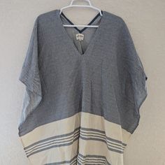 Beautiful Striped Poncho Style Coverup Or Shawl With Tassels. In Great Condition With No Defects, One Size Fits All, New Without Tags. Measurements Laying Flat: Bust: 32", Length: 34" 7.24.5 #Coastal #Nautical #Boho #Poncho #Coverup #Tassels #Beach Blue Casual Kaftan For Loungewear, Blue Casual Poncho For Vacation, Casual Blue Poncho For Vacation, Blue Poncho For Vacation In Spring, Blue Poncho For Beach In Spring, Blue One Size Kaftan For Beach, Blue Poncho For Spring Vacation, Oversized Blue Kaftan For Loungewear, Blue Oversized Kaftan For Loungewear