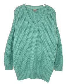 ASOS Mint Boucle Balloon Sleeve Oversized Women’s Pullover Sweater Sz 0. Condition is "Pre-owned". Shipped with USPS Priority Mail. Bust 22” Wast 22” Length 32” Turtleneck Outfits, Mint Sweater, Green Turtleneck Sweater, Turtleneck Outfit, Chunky Knit Jumper, Woolen Sweaters, Ribbed Turtleneck Sweater, Oversize Women, Cute Winter Outfits