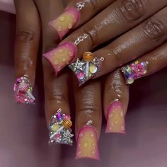 Pink & Yellow Airbrushed Set Junk Nails 2000s Birthday Nails, Light Pink Diamond Nails, Junky Charm Nails Short, Custom Nail Sets, Pink Nails No Charms, Confetti French Tip Nails, Junk Nail Set, Short Cute Acrylic Nails Designs