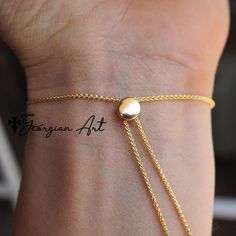 This beautiful love knot bracelet can be  great gift for any women for wedding, anniversary, graduation, birthdays, Christmas, valentine's day, etc. Love knot jewelry carried significant meaning throughout of centuries. it is also call as "true lover's knot".Metal: 14K solid goldBracelet is adjustable for comfort fit.------PRODUCTION TIMELINE--------Allow 5-7 days. Luxury Wedding Bracelets For Valentine's Day, Adjustable Yellow Gold Jewelry For Anniversary, Adjustable Yellow Gold Jewelry For Wedding, Adjustable Yellow Gold Wedding Jewelry, Elegant Wedding Chain Bracelet For Valentine's Day, Elegant Yellow Gold Bracelets With Sliding Knot, Elegant Yellow Gold Bracelet With Sliding Knot, Elegant Silver Jewelry With Sliding Knot, Elegant Adjustable Wedding Jewelry