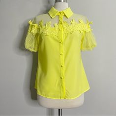 Floral Appliqu Mesh Short Sleeve Button Down Blouse Shirt Yellow Size Large Measures: 24” Length New With Tags Short Sleeve Party Tops With Buttons, Trendy Summer Blouse With Collared Neckline, Fitted Collar Blouse For Summer, Fitted Blouse For Summer Office Wear, Fitted Blouse For Office In Summer, Trendy Blouse With Collar And Buttons, Spring Blouse With Buttons And Collared Neckline, Spring Collared Top With Buttons, Summer Party Blouse With Buttons