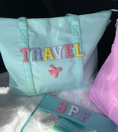 High quality nylon beach bag with zipper. Perfect for beach, gym, travel and gifts. Choose your own letter patches to add the personal touch. For SPF clear bags, please check out this link: https://etsy.me/38xAnnCFor XL make up pouch, please check out this link: https://etsy.me/3M2XkwySize: 21 inch x 13.5 inch x 5 inch Rectangular Travel Bag With Letter Embroidery, Personalized Green Travel Bag, Customizable Green Travel Bags, Trendy Letter Print Beach Bag For Travel, Customizable Travel Tote Bags, Multicolor Letter Print Travel Bag, Personalized Tote Bags For Travel, White Letter Print Beach Bag For Travel, White Beach Bag With Letter Print For Travel