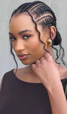 Chunky Cornrows For Black Women, Stitched Cornrow Braids, Natural Hair Two Cornrows, Cute Cornrow Braids, Feed In Braids Cornrows Black Women, All Back Braids For Black Women, Trendy Protective Hairstyles, Trendy Natural Hairstyles Black Women, Stitch Cornrows With Curls