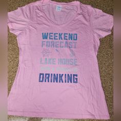 Cute Graphic Tee For Living Your Best Life At The Lake. This Shirt Is Still New Without Tags. Please See The Last Picture That Shows Where The Price Tag Was. There Is Still Sticky Residue That Typically Comes Off In The First Wash. Pink V-neck T-shirt With Letter Print, Pink Cotton V-neck T-shirt, Living Your Best Life, Cute Graphic Tees, At The Lake, Lake Life, Best Life, Price Tag, Graphic Prints