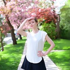 Joy is a short sleeve t shirt with a round neck and scalloped ends for a feminine flattering fit. Pair with tights or your favorite shorts for an ideal summer outfit. Product Details: 80% Bamboo Rayon, 10% Cotton, 10% Spandex.  [Best washed inside out in cold water. Hang dry or tumble dry on a low setting.]  MADE IN VANCOUVER, B.C. CANADA Trendy Stretch Muscle Tee With Short Sleeves, Casual Stretch Muscle Tee With Short Sleeves, Trendy Cap Sleeve Top For Summer, Summer Short Sleeve Top With Cap Sleeves, Stretch Crew Neck Muscle Tee For Summer, Stretch Cap Sleeve Top For Summer, Summer Stretch T-shirt With Cap Sleeves, Everyday Short Sleeve Muscle Tee For Spring, Stretch Muscle Tee With Short Sleeves