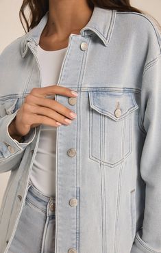 Your casually cool look isn't complete without this denim collared jacket, complete with adjustable waist tabs at the back for a customizable fit. Crafted from premium denim, and featuring a button front and flap pockets, it's the perfect layer for any occasion. Women's Denim Jacket, Denim Jacket Black, Collared Jacket, Denim Jacket With Dress, Cool Look, Easy Costumes, Knit Denim, Black Denim Jacket, Strapless Tops