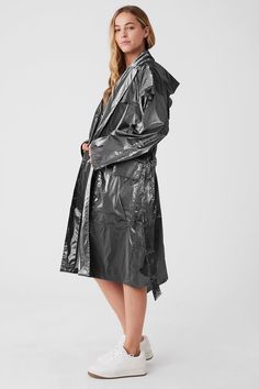 Metallic Break Line Trench - Silver Metallic | Alo Yoga Broken Lines, Plastic Mac, Vinyl Raincoat, Vinyl Clothing, Pvc Raincoat, Hooded Trench Coat, Hooded Raincoat, Raincoats For Women, Athleisure Wear