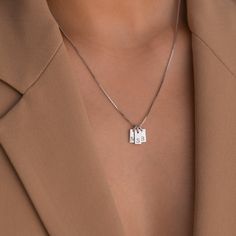 🤍 Customer Favorite: Loved by our loyal community 🤍 Pretty, dainty and totally adorable! Add a playful touch to your holiday style with the Mini Initial Tag Necklace. Dainty and adorable, this modern twist on the classic monogram necklace lets you personalize with one or more initials on a sparkling box chain. A perfect Christmas gift for anyone who loves fun, flirty, and versatile jewelry. Material: High Quality Solid 925 Sterling Silver Finish: Sterling Silver ∙ 18K Gold ∙ Rose Gold Featurin Initial Tag Necklace, Magnetic Jewelry, Letter Pendant Necklace, Monogram Necklace, Letter Pendants, Letter Necklace, Name Tag, Stainless Steel Necklace, Box Chain